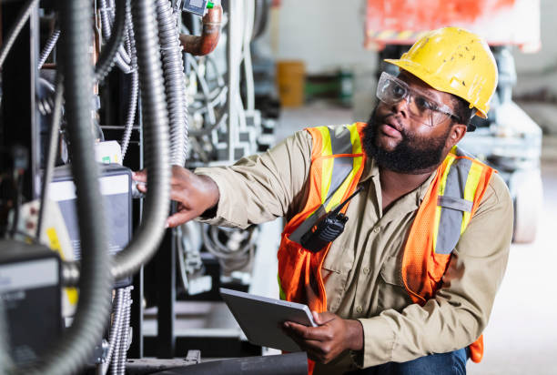 Best Emergency Electrician Near Me  in Hiawatha, KS