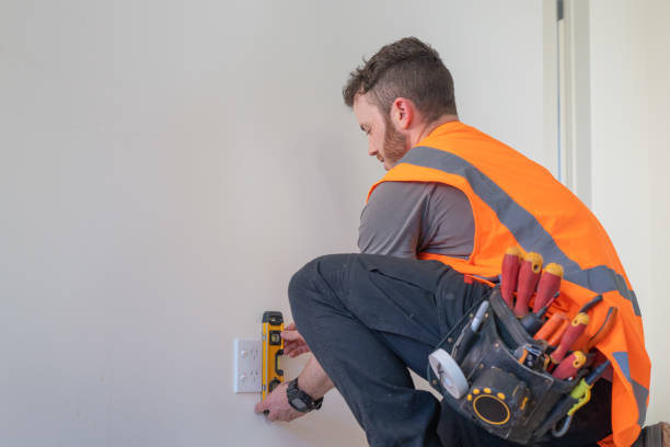 Best Emergency Electrician Near Me  in Hiawatha, KS